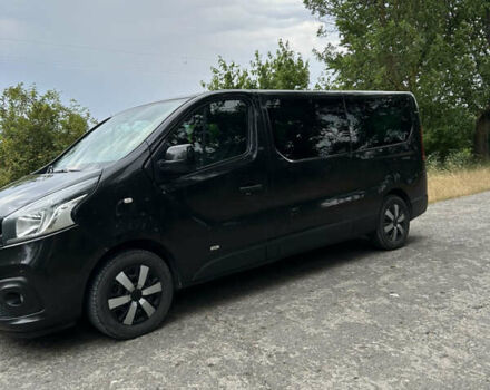 Черный Рено Трафик, объемом двигателя 1.6 л и пробегом 313 тыс. км за 16200 $, фото 6 на Automoto.ua