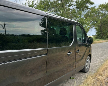 Чорний Рено Трафік, об'ємом двигуна 1.6 л та пробігом 313 тис. км за 15200 $, фото 15 на Automoto.ua