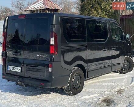 Черный Рено Трафик, объемом двигателя 1.6 л и пробегом 237 тыс. км за 14999 $, фото 3 на Automoto.ua