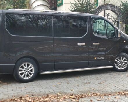 Рено Трафік 2015 у Дрогобичі на Automoto.ua Чорний Рено Трафік, об'ємом двигуна 1.6 л та пробігом 190 тис. км за 15650 $, фото 18 на Automoto.ua