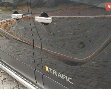 Чорний Рено Трафік, об'ємом двигуна 1.6 л та пробігом 190 тис. км за 15650 $, фото 43 на Automoto.ua