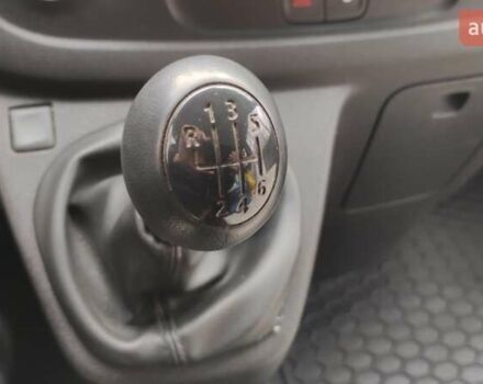 Чорний Рено Трафік, об'ємом двигуна 1.6 л та пробігом 190 тис. км за 15650 $, фото 87 на Automoto.ua