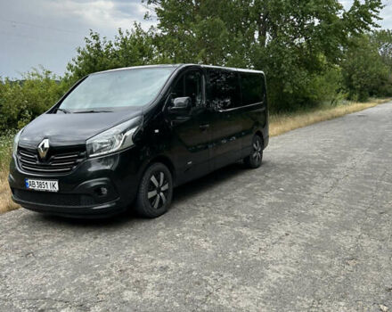 Черный Рено Трафик, объемом двигателя 1.6 л и пробегом 313 тыс. км за 16200 $, фото 5 на Automoto.ua