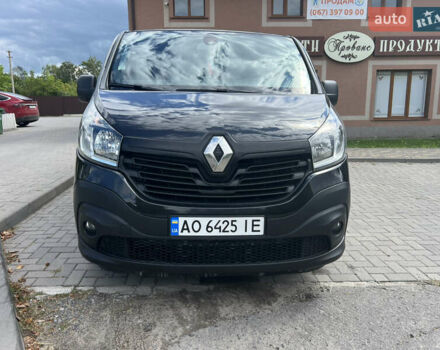 Черный Рено Трафик, объемом двигателя 1.6 л и пробегом 280 тыс. км за 14600 $, фото 2 на Automoto.ua