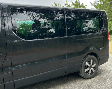 Чорний Рено Трафік, об'ємом двигуна 1.6 л та пробігом 313 тис. км за 15200 $, фото 12 на Automoto.ua