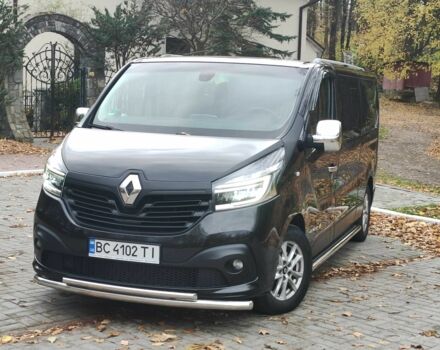 Рено Трафік 2015 у Дрогобичі на Automoto.ua Чорний Рено Трафік, об'ємом двигуна 1.6 л та пробігом 190 тис. км за 15650 $, фото 8 на Automoto.ua