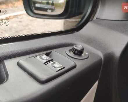 Чорний Рено Трафік, об'ємом двигуна 1.6 л та пробігом 190 тис. км за 15650 $, фото 73 на Automoto.ua