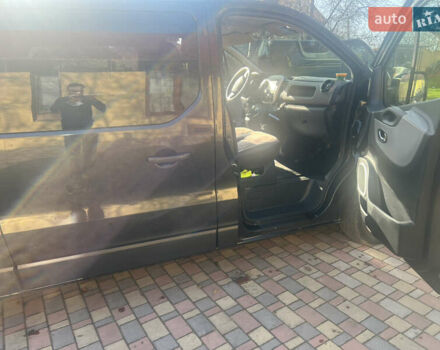 Чорний Рено Трафік, об'ємом двигуна 1.6 л та пробігом 231 тис. км за 15200 $, фото 23 на Automoto.ua