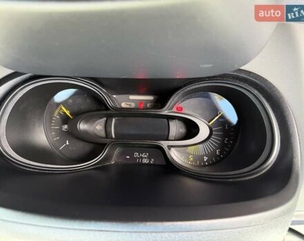 Черный Рено Трафик, объемом двигателя 1.6 л и пробегом 219 тыс. км за 19500 $, фото 29 на Automoto.ua