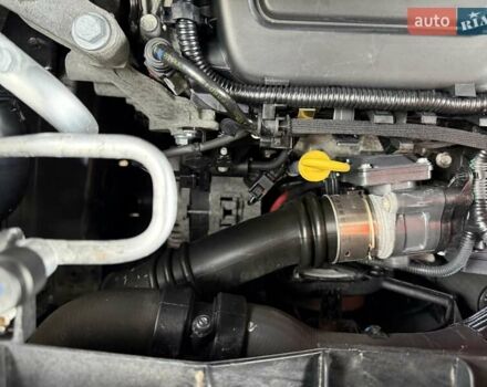 Черный Рено Трафик, объемом двигателя 1.6 л и пробегом 219 тыс. км за 19500 $, фото 69 на Automoto.ua