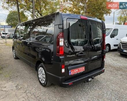 Черный Рено Трафик, объемом двигателя 1.6 л и пробегом 219 тыс. км за 19500 $, фото 11 на Automoto.ua