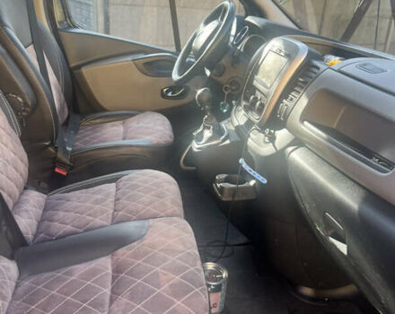 Чорний Рено Трафік, об'ємом двигуна 1.6 л та пробігом 231 тис. км за 15200 $, фото 16 на Automoto.ua