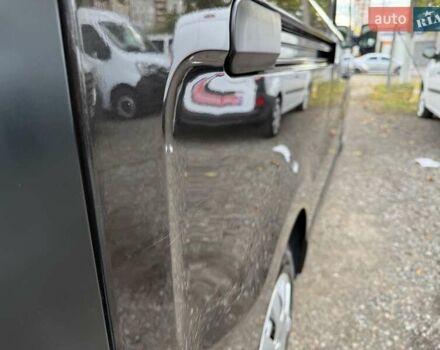 Черный Рено Трафик, объемом двигателя 1.6 л и пробегом 219 тыс. км за 19500 $, фото 76 на Automoto.ua