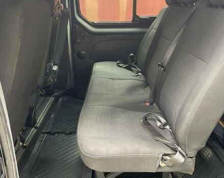 Черный Рено Трафик, объемом двигателя 1.6 л и пробегом 300 тыс. км за 15800 $, фото 6 на Automoto.ua