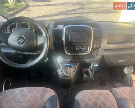 Чорний Рено Трафік, об'ємом двигуна 1.6 л та пробігом 231 тис. км за 15200 $, фото 17 на Automoto.ua
