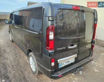 Чорний Рено Трафік, об'ємом двигуна 1.6 л та пробігом 350 тис. км за 17000 $, фото 1 на Automoto.ua
