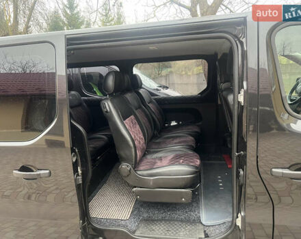 Чорний Рено Трафік, об'ємом двигуна 1.6 л та пробігом 231 тис. км за 15200 $, фото 8 на Automoto.ua