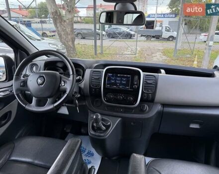 Черный Рено Трафик, объемом двигателя 1.6 л и пробегом 219 тыс. км за 19500 $, фото 56 на Automoto.ua