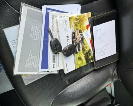 Черный Рено Трафик, объемом двигателя 1.6 л и пробегом 219 тыс. км за 19500 $, фото 53 на Automoto.ua