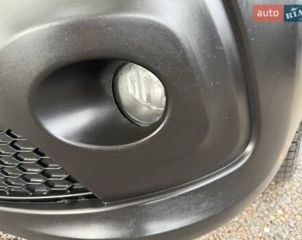 Черный Рено Трафик, объемом двигателя 1.6 л и пробегом 219 тыс. км за 19500 $, фото 14 на Automoto.ua