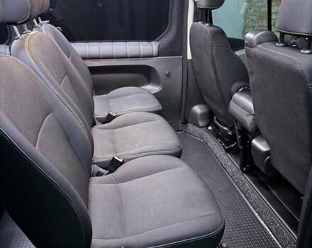 Черный Рено Трафик, объемом двигателя 1.6 л и пробегом 303 тыс. км за 14999 $, фото 52 на Automoto.ua