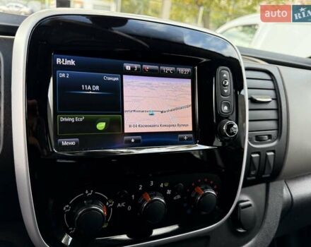 Черный Рено Трафик, объемом двигателя 1.6 л и пробегом 219 тыс. км за 19500 $, фото 30 на Automoto.ua