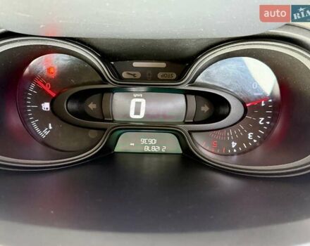 Черный Рено Трафик, объемом двигателя 1.6 л и пробегом 212 тыс. км за 13800 $, фото 11 на Automoto.ua