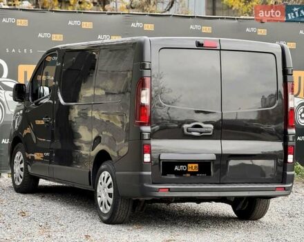 Черный Рено Трафик, объемом двигателя 1.6 л и пробегом 212 тыс. км за 13800 $, фото 4 на Automoto.ua