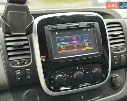 Черный Рено Трафик, объемом двигателя 1.6 л и пробегом 214 тыс. км за 16300 $, фото 26 на Automoto.ua