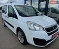 Черный Рено Трафик, объемом двигателя 1.6 л и пробегом 258 тыс. км за 17500 $, фото 1 на Automoto.ua