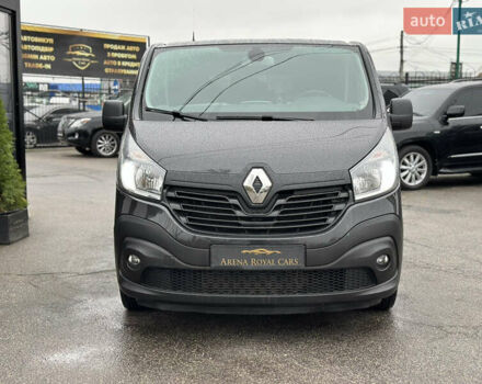Черный Рено Трафик, объемом двигателя 1.6 л и пробегом 214 тыс. км за 16300 $, фото 6 на Automoto.ua