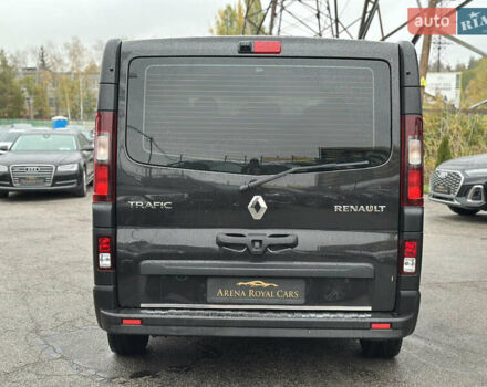 Черный Рено Трафик, объемом двигателя 1.6 л и пробегом 214 тыс. км за 16300 $, фото 10 на Automoto.ua