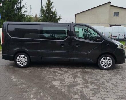 Черный Рено Трафик, объемом двигателя 1.6 л и пробегом 172 тыс. км за 17800 $, фото 4 на Automoto.ua