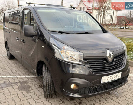 Черный Рено Трафик, объемом двигателя 1.6 л и пробегом 256 тыс. км за 17600 $, фото 7 на Automoto.ua