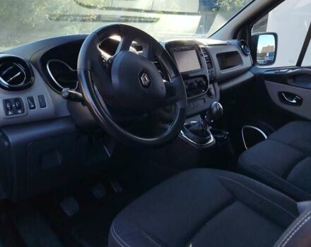 Черный Рено Трафик, объемом двигателя 1.6 л и пробегом 172 тыс. км за 17800 $, фото 20 на Automoto.ua