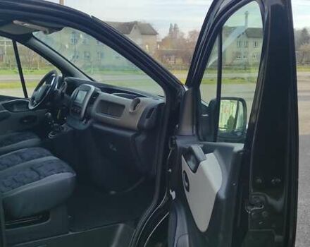 Чорний Рено Трафік, об'ємом двигуна 1.6 л та пробігом 227 тис. км за 18800 $, фото 23 на Automoto.ua