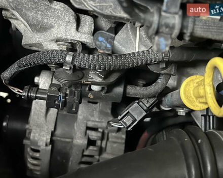 Черный Рено Трафик, объемом двигателя 1.6 л и пробегом 265 тыс. км за 19700 $, фото 99 на Automoto.ua