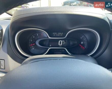 Черный Рено Трафик, объемом двигателя 2 л и пробегом 223 тыс. км за 32500 $, фото 19 на Automoto.ua