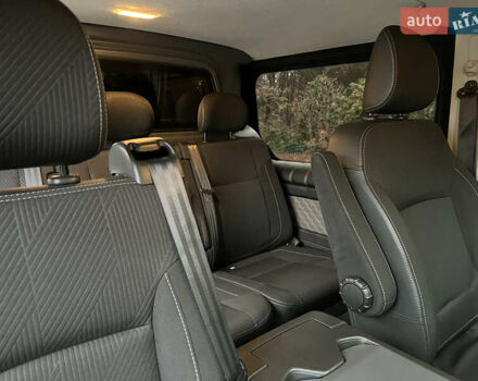 Черный Рено Трафик, объемом двигателя 1.6 л и пробегом 265 тыс. км за 19700 $, фото 95 на Automoto.ua