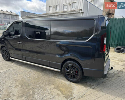 Черный Рено Трафик, объемом двигателя 1.6 л и пробегом 210 тыс. км за 19800 $, фото 7 на Automoto.ua