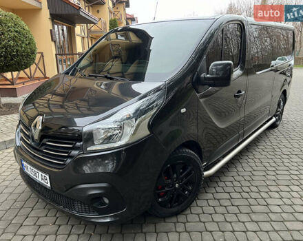 Черный Рено Трафик, объемом двигателя 1.6 л и пробегом 265 тыс. км за 19700 $, фото 24 на Automoto.ua