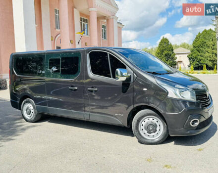 Черный Рено Трафик, объемом двигателя 1.6 л и пробегом 87 тыс. км за 20500 $, фото 3 на Automoto.ua
