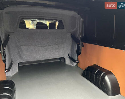 Черный Рено Трафик, объемом двигателя 1.6 л и пробегом 265 тыс. км за 19700 $, фото 53 на Automoto.ua