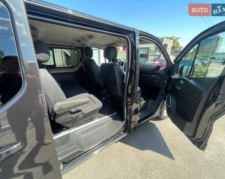 Черный Рено Трафик, объемом двигателя 2 л и пробегом 223 тыс. км за 32500 $, фото 16 на Automoto.ua
