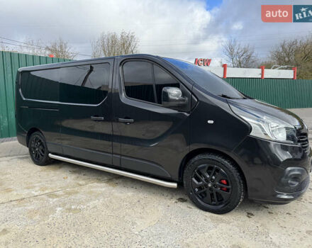 Черный Рено Трафик, объемом двигателя 1.6 л и пробегом 210 тыс. км за 19800 $, фото 9 на Automoto.ua
