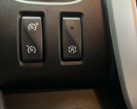 Черный Рено Трафик, объемом двигателя 1.6 л и пробегом 265 тыс. км за 19700 $, фото 19 на Automoto.ua