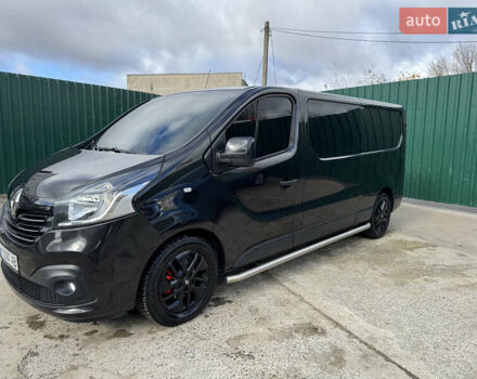 Черный Рено Трафик, объемом двигателя 1.6 л и пробегом 210 тыс. км за 19800 $, фото 6 на Automoto.ua