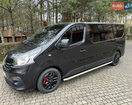 Черный Рено Трафик, объемом двигателя 1.6 л и пробегом 265 тыс. км за 19700 $, фото 76 на Automoto.ua