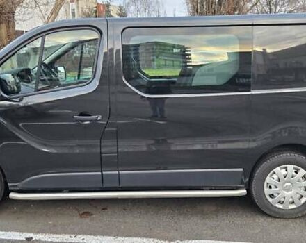 Черный Рено Трафик, объемом двигателя 1.6 л и пробегом 276 тыс. км за 15000 $, фото 7 на Automoto.ua