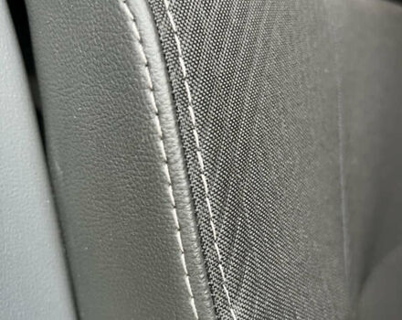 Черный Рено Трафик, объемом двигателя 1.6 л и пробегом 265 тыс. км за 19700 $, фото 46 на Automoto.ua